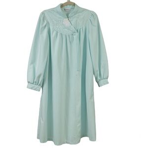 Vintage Miss Elaine night gown robe size M/L